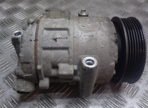 Compressor do ar condicionado Seat / Skoda / VW ( 6Q0820808G )