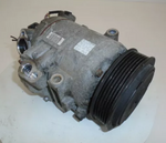 Compressor do ar condicionado Audi / Seat / Skoda / VW ( 6Q0820808B )